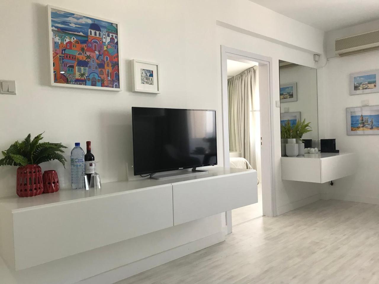 Sea View Holiday Apartment Larnaca Ngoại thất bức ảnh